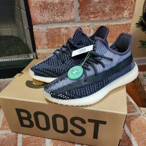 Yeezy Boost 350 V2 Carbon